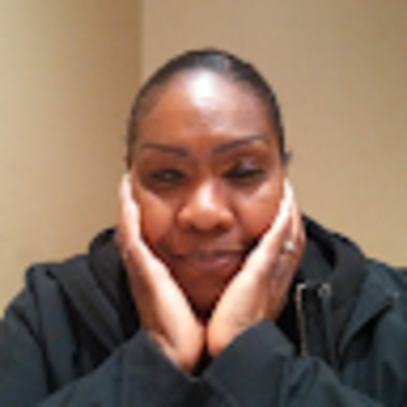 Meet your Posher, Kim - Picture 1 of 1